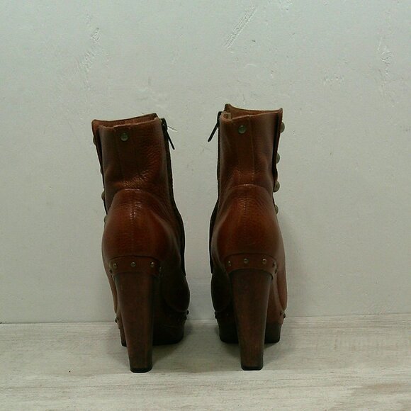 UGG Australia Cognac Leather Platform Studded Heeled Ankle Boot Size 6 | UK 4.5 - Picture 9 of 14